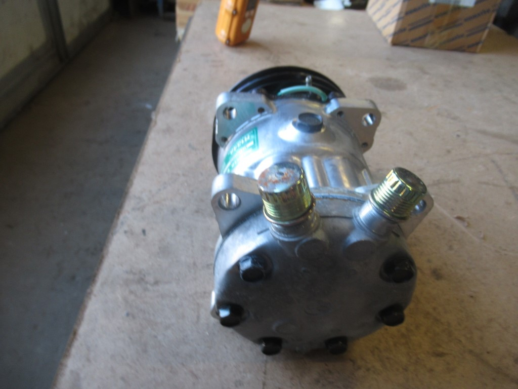 Sanden SD7H15 - - Klimakompressor für Baumaschine: das Bild 3 Sanden SD7H15 - - Klimakompressor für Baumaschine: das Bild 3