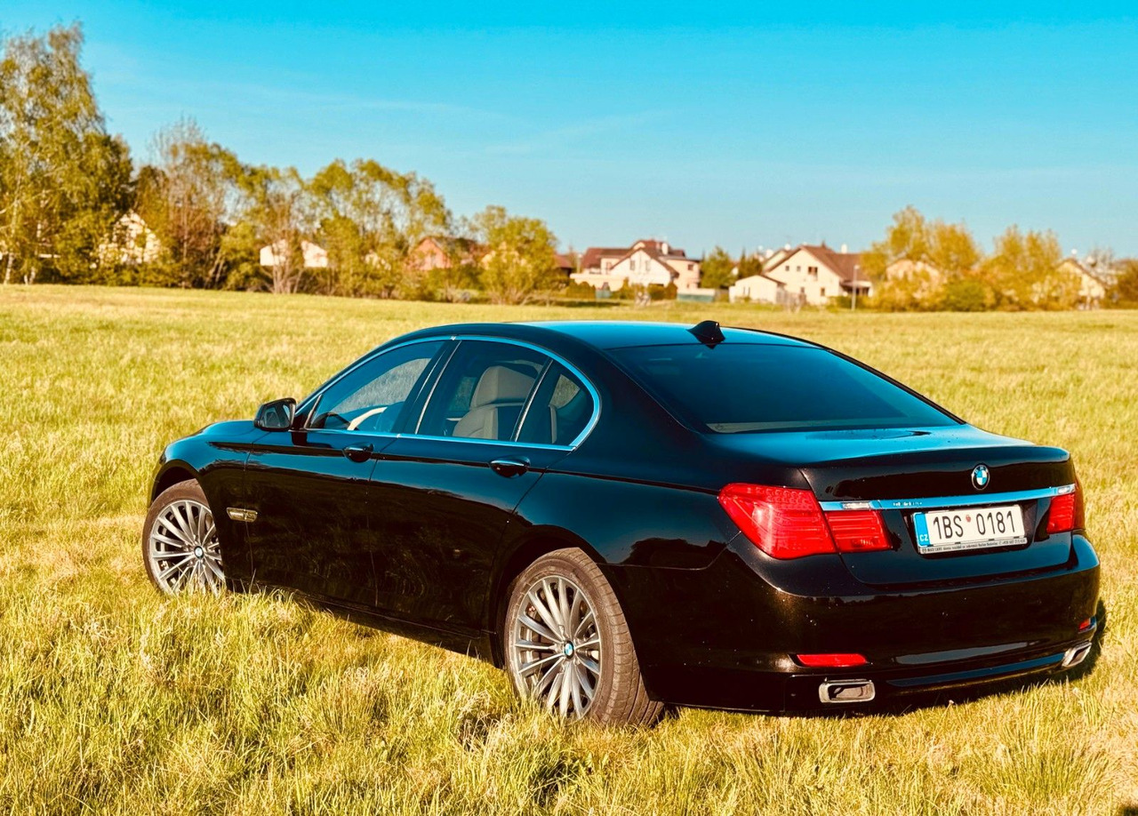 BMW 740d xDrive 4x4 Long - Limousine: das Bild 2 BMW 740d xDrive 4x4 Long - Limousine: das Bild 2