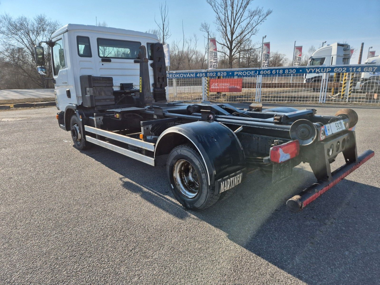 Abrollkipper, Autokran MAN TGL 12.180 4X2 BL: das Bild 6
