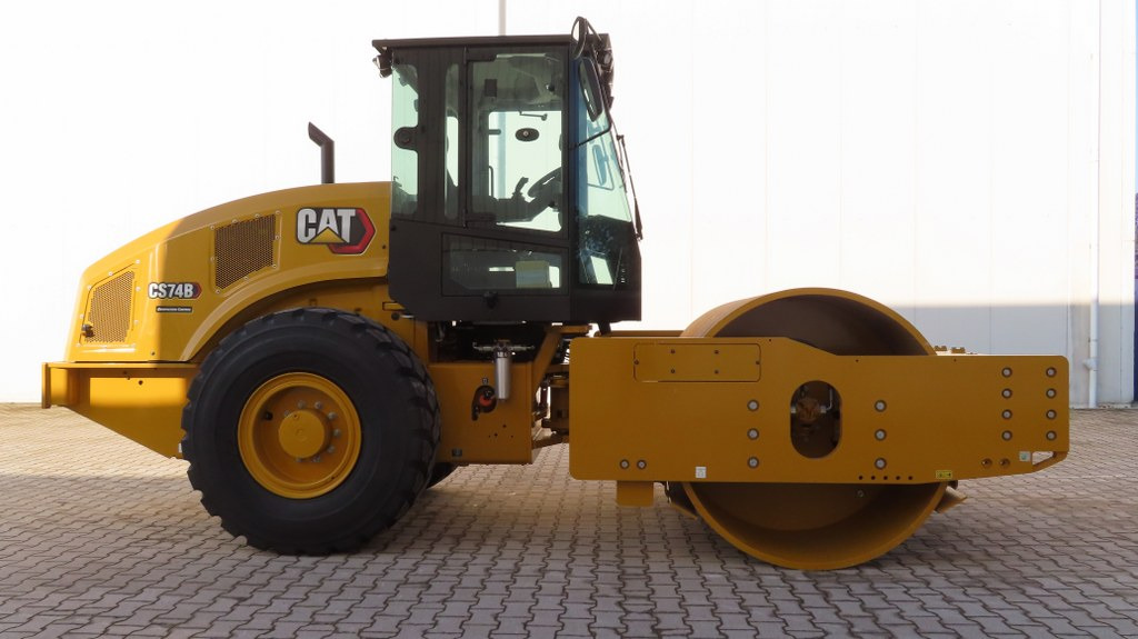 Caterpillar CS74B - Walzenzug: das Bild 1 Caterpillar CS74B - Walzenzug: das Bild 1
