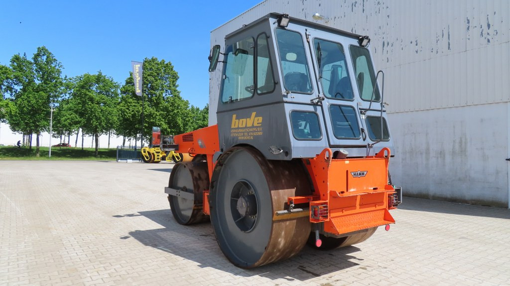 Hamm HW 90 B - Walzen: das Bild 4 Hamm HW 90 B - Walzen: das Bild 4