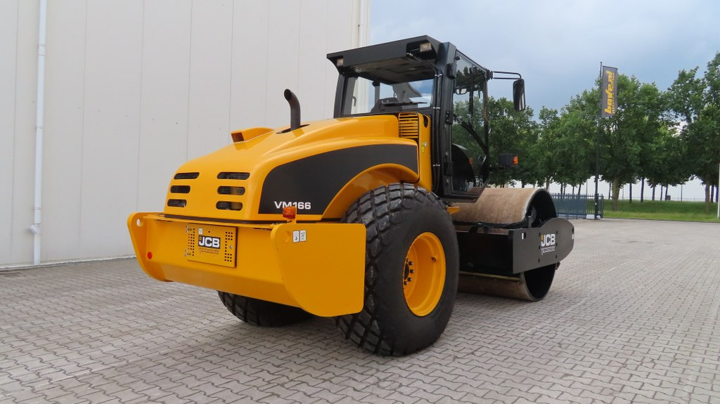 JCB VM200D - Walzenzug: das Bild 2 JCB VM200D - Walzenzug: das Bild 2