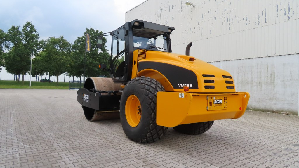 JCB VM200D - Walzenzug: das Bild 4 JCB VM200D - Walzenzug: das Bild 4