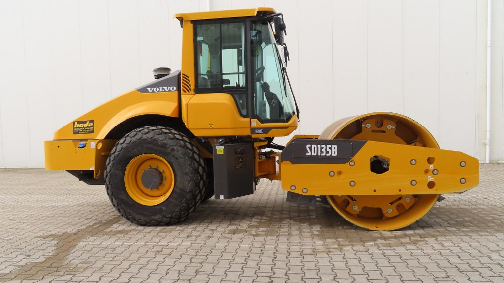 Volvo SD 135 B - Walzenzug: das Bild 1 Volvo SD 135 B - Walzenzug: das Bild 1