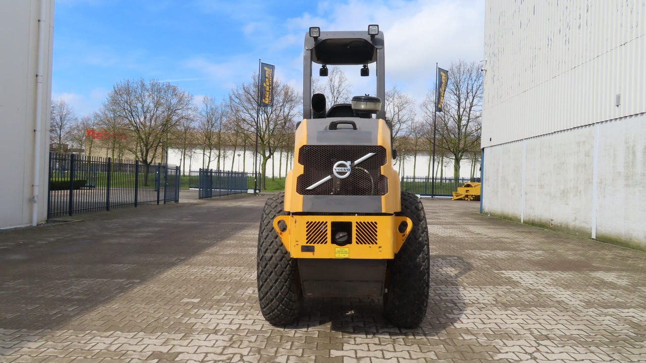 Volvo SD 45 B - Walzenzug: das Bild 3 Volvo SD 45 B - Walzenzug: das Bild 3