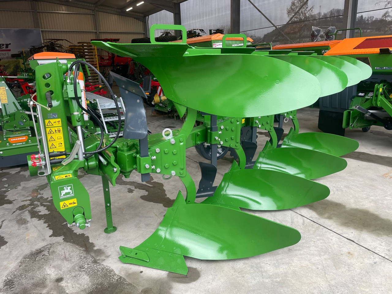 Amazone Cayros XM 4-950 - Pflug: das Bild 2 Amazone Cayros XM 4-950 - Pflug: das Bild 2