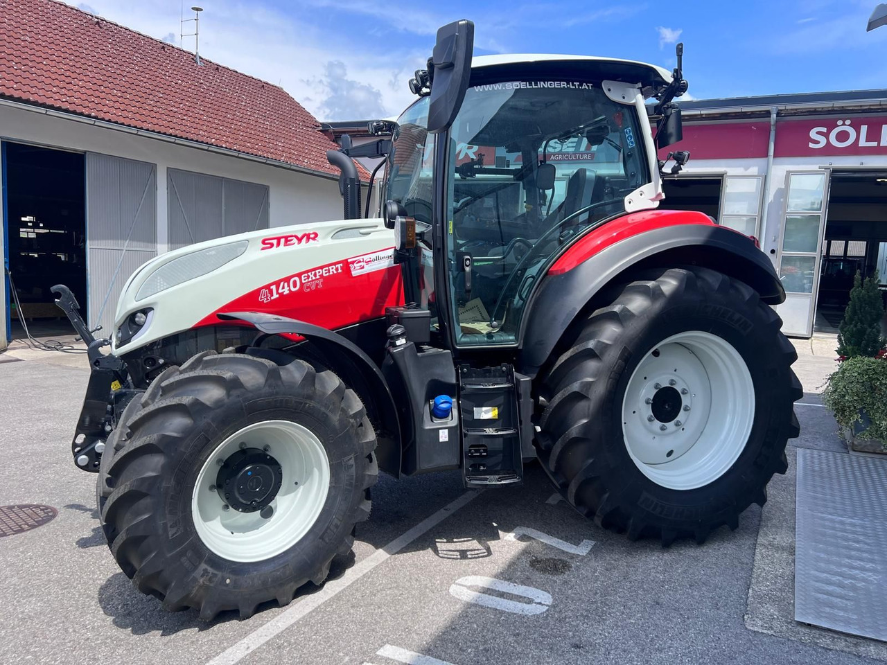 Steyr 4140 Expert CVT - Traktor: das Bild 2 Steyr 4140 Expert CVT - Traktor: das Bild 2