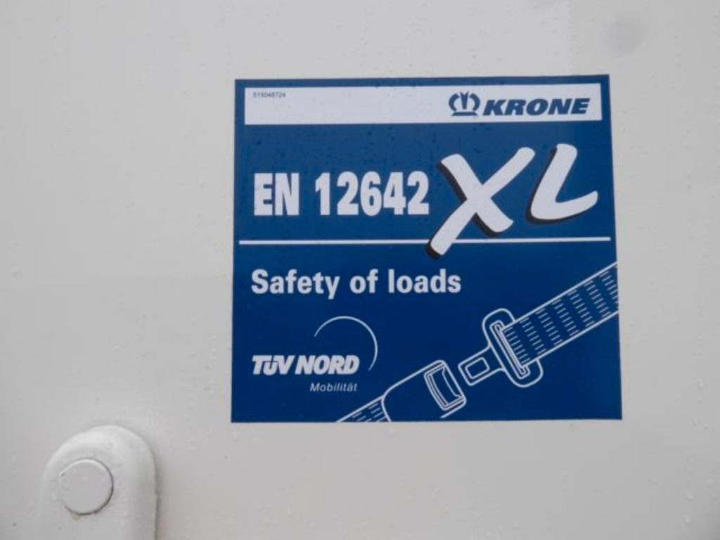 Planenaufbau Krone Heck mit Portaltüren: das Bild 12 Planenaufbau Krone Heck mit Portaltüren: das Bild 12