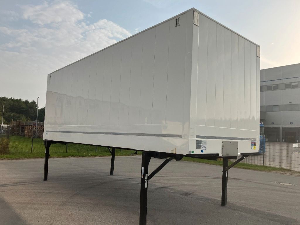 Krone Wechselbrücke Koffer - Kofferaufbau: das Bild 2 Krone Wechselbrücke Koffer - Kofferaufbau: das Bild 2