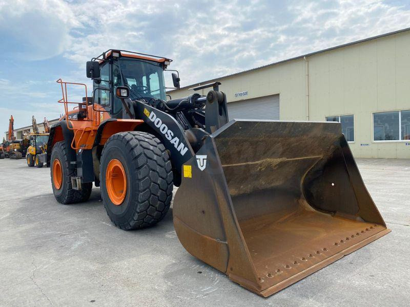 Doosan DL450 - Radlader: das Bild 2 Doosan DL450 - Radlader: das Bild 2