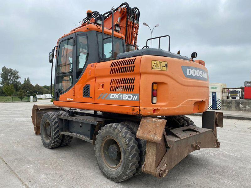 Doosan DX160 - Mobilbagger: das Bild 3 Doosan DX160 - Mobilbagger: das Bild 3