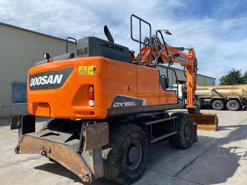 Doosan DX160W - Mobilbagger: das Bild 3 Doosan DX160W - Mobilbagger: das Bild 3
