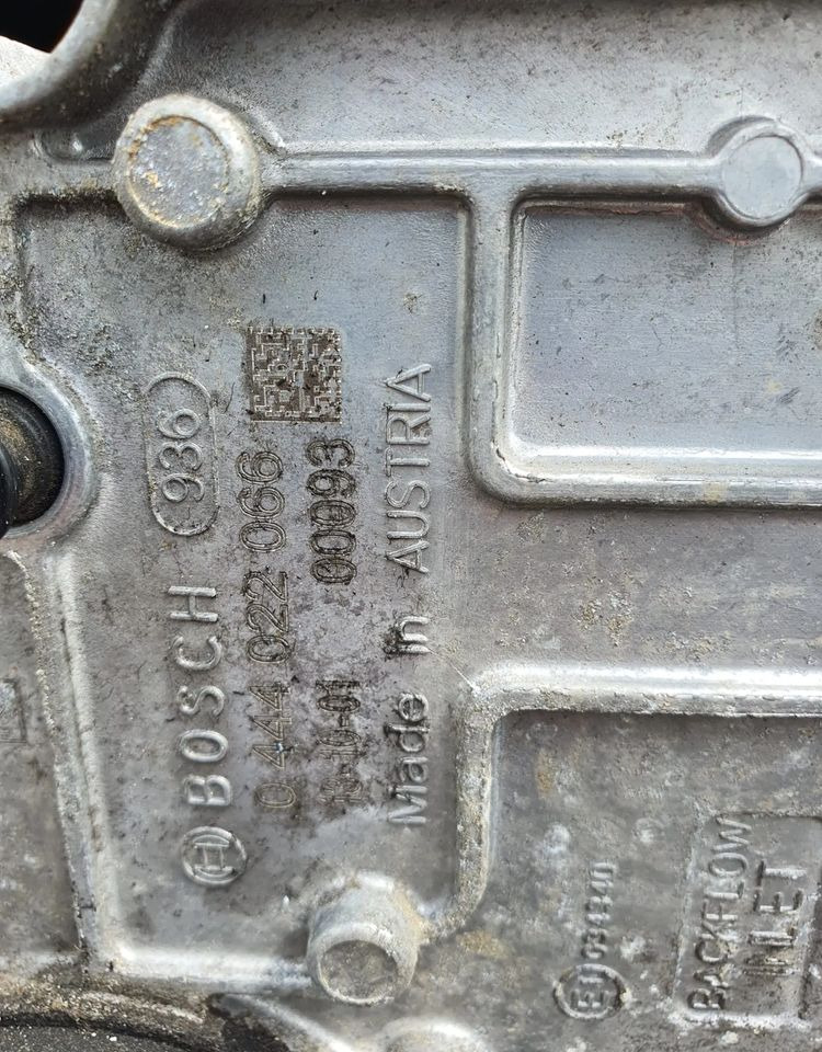 Pompa Ad Blue uszkodzona Volvo 22169009 24V Bosch 0444 022 066 - Motor für LKW: das Bild 3 Pompa Ad Blue uszkodzona Volvo 22169009 24V Bosch 0444 022 066 - Motor für LKW: das Bild 3