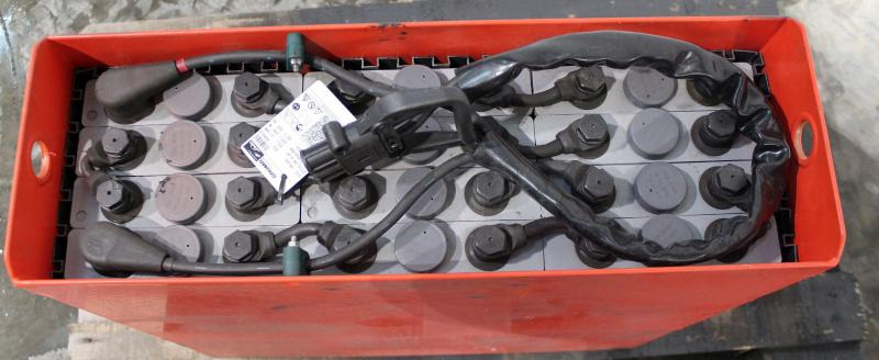 GRUMA 24 Volt 2 PzV 200 Ah - Batterie für Flurförderzeug: das Bild 3 GRUMA 24 Volt 2 PzV 200 Ah - Batterie für Flurförderzeug: das Bild 3