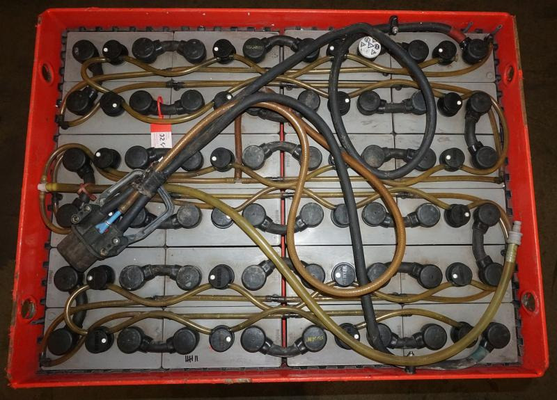 GRUMA 48 Volt 5 PzS 775 Ah - Batterie für Flurförderzeug: das Bild 3 GRUMA 48 Volt 5 PzS 775 Ah - Batterie für Flurförderzeug: das Bild 3