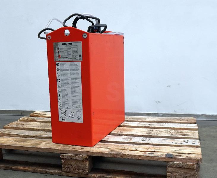 HAWKER 24 Volt 3 PzB 225 Ah - Batterie für Flurförderzeug: das Bild 2 HAWKER 24 Volt 3 PzB 225 Ah - Batterie für Flurförderzeug: das Bild 2