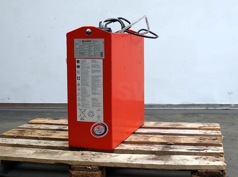 HAWKER 24 Volt 3 PzB 225 Ah - Batterie für Flurförderzeug: das Bild 1 HAWKER 24 Volt 3 PzB 225 Ah - Batterie für Flurförderzeug: das Bild 1