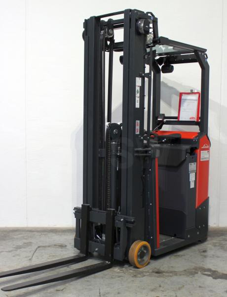 Linde E 10 8917 - Elektrostapler: das Bild 2 Linde E 10 8917 - Elektrostapler: das Bild 2