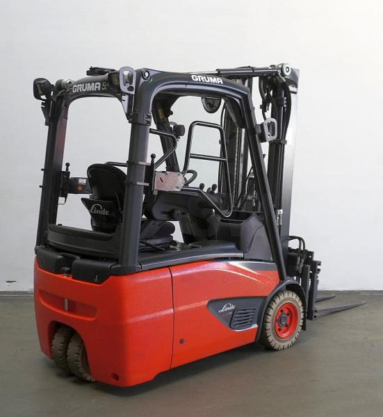 Linde E 16 EVO 386-02 - Elektrostapler: das Bild 5 Linde E 16 EVO 386-02 - Elektrostapler: das Bild 5