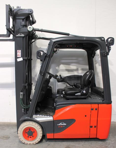 Linde E 16 EVO 386-02 - Elektrostapler: das Bild 3 Linde E 16 EVO 386-02 - Elektrostapler: das Bild 3