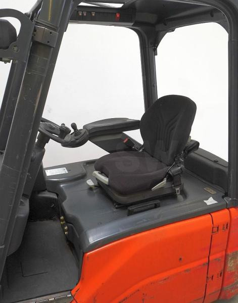 Linde E 18 L 386 - Elektrostapler: das Bild 3 Linde E 18 L 386 - Elektrostapler: das Bild 3