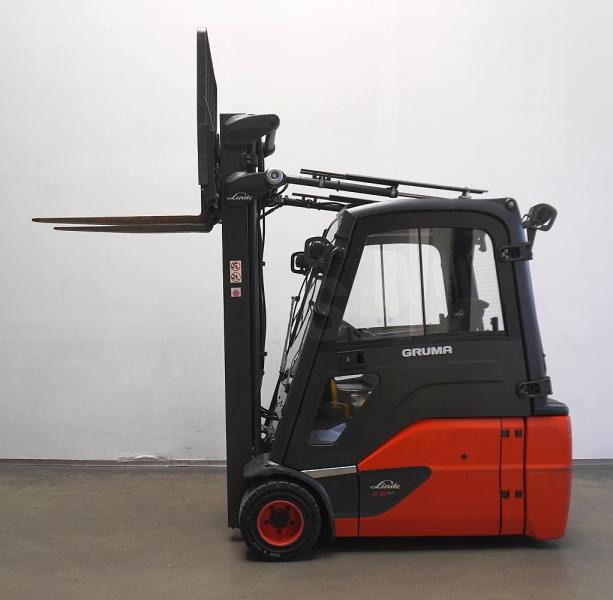 Linde E 18 L EVO 386-02 - Elektrostapler: das Bild 4 Linde E 18 L EVO 386-02 - Elektrostapler: das Bild 4