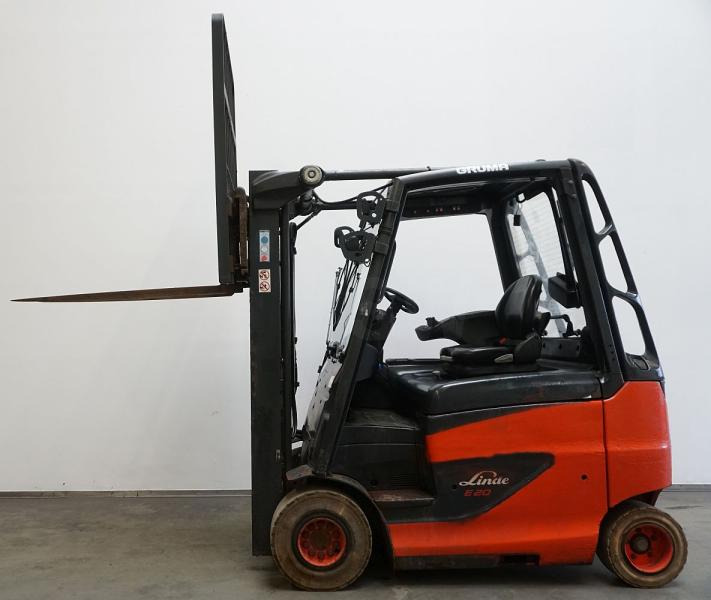 Linde E 20/600 H 387 - Elektrostapler: das Bild 4 Linde E 20/600 H 387 - Elektrostapler: das Bild 4