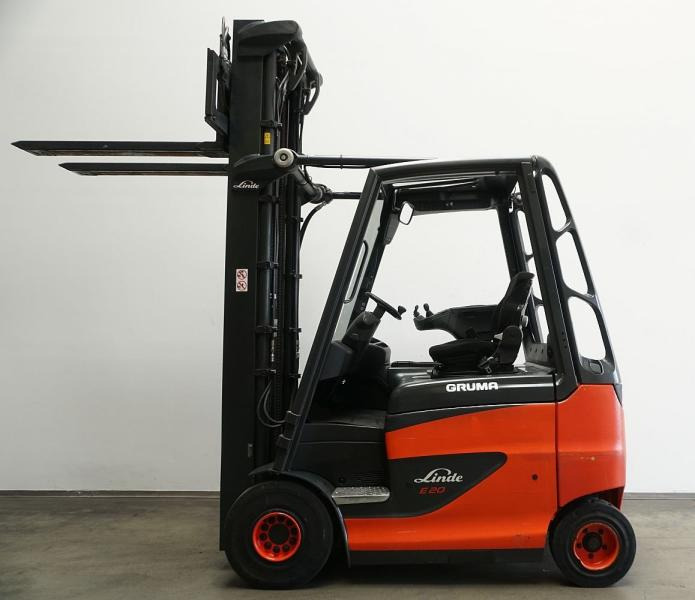 Linde E 20/600 H 387 - Elektrostapler: das Bild 4 Linde E 20/600 H 387 - Elektrostapler: das Bild 4