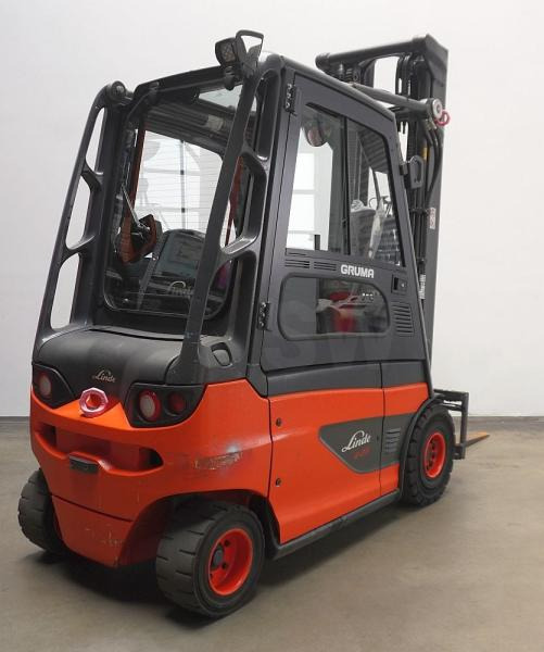 Linde E 25 387 - Elektrostapler: das Bild 2 Linde E 25 387 - Elektrostapler: das Bild 2