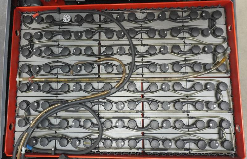 Linde E 25 387 - Elektrostapler: das Bild 5 Linde E 25 387 - Elektrostapler: das Bild 5