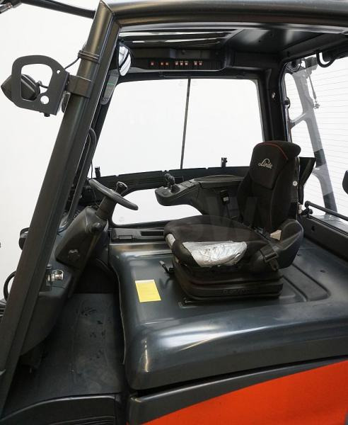 Linde E 45/600 HL 388 - Elektrostapler: das Bild 3 Linde E 45/600 HL 388 - Elektrostapler: das Bild 3