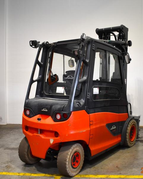 Linde E 50/600 HL 388 - Elektrostapler: das Bild 2 Linde E 50/600 HL 388 - Elektrostapler: das Bild 2