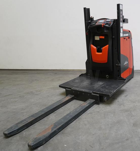 Linde V 10-02 5212 - Kommissionierer: das Bild 2 Linde V 10-02 5212 - Kommissionierer: das Bild 2