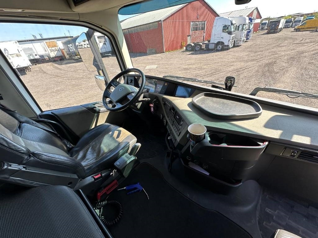 Volvo FH 6*2 serie 1167 - Koffer LKW: das Bild 5 Volvo FH 6*2 serie 1167 - Koffer LKW: das Bild 5