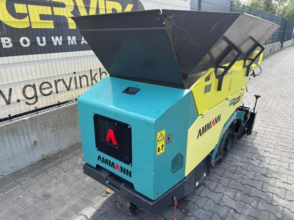 Ammann AFW 150-2 - Asphaltfertiger/ Straßenfertiger: das Bild 3 Ammann AFW 150-2 - Asphaltfertiger/ Straßenfertiger: das Bild 3