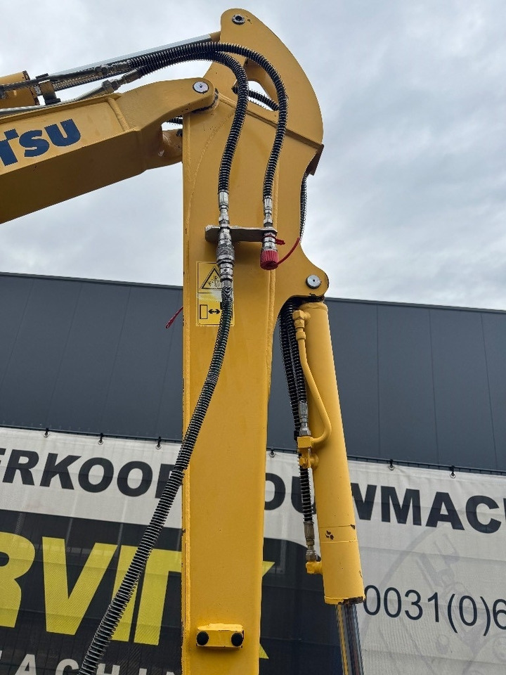 Komatsu PC 35 MR-3 - Minibagger: das Bild 2 Komatsu PC 35 MR-3 - Minibagger: das Bild 2