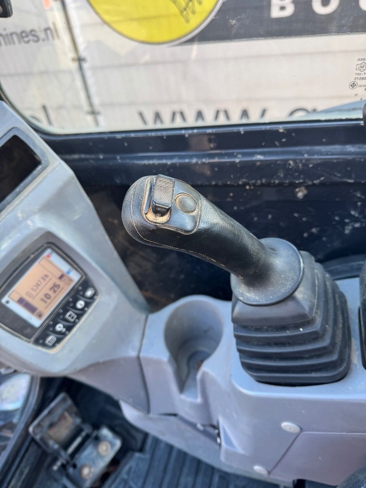 Kubota U 36-4 - Minibagger: das Bild 5 Kubota U 36-4 - Minibagger: das Bild 5