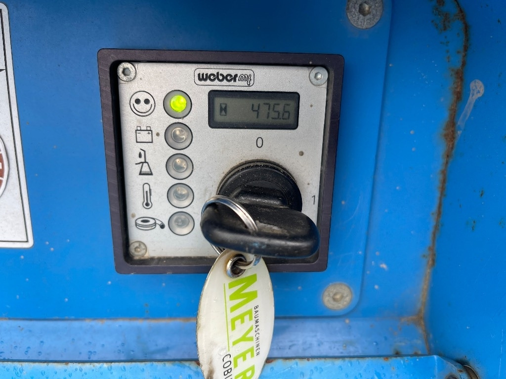 Weber CR 8 - Rüttelplatte: das Bild 5 Weber CR 8 - Rüttelplatte: das Bild 5