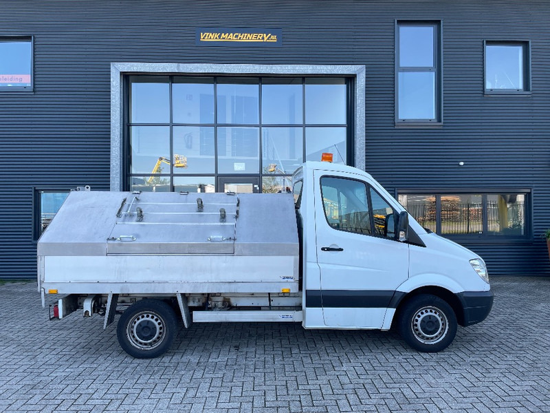 Mercedes-Benz Vuilnisauto 213CDI - Müllwagen: das Bild 1 Mercedes-Benz Vuilnisauto 213CDI - Müllwagen: das Bild 1