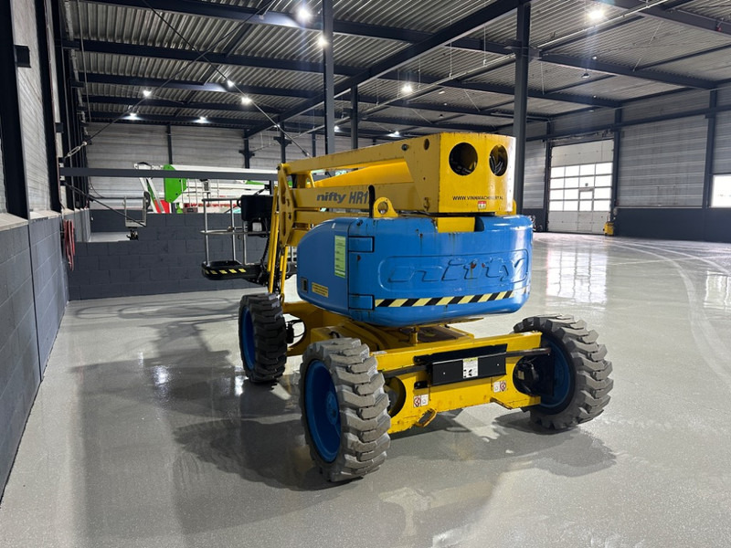Niftylift HR 17 Hybride 4x4 - Gelenkarmbühne: das Bild 5 Niftylift HR 17 Hybride 4x4 - Gelenkarmbühne: das Bild 5