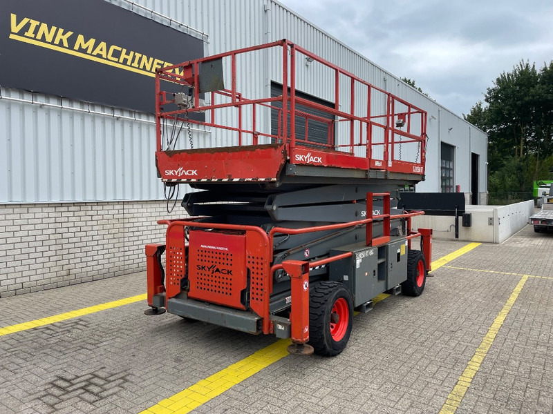 Skyjack SJ 9250 RT - Scherenbühne: das Bild 2 Skyjack SJ 9250 RT - Scherenbühne: das Bild 2