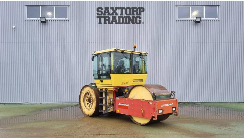 Dynapac CS142, Vält - Walzen: das Bild 3 Dynapac CS142, Vält - Walzen: das Bild 3