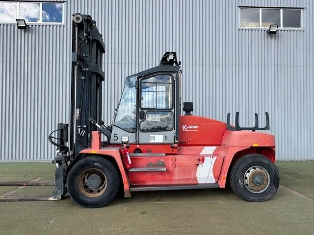 Kalmar DCE 140-6 - Dieselstapler: das Bild 2 Kalmar DCE 140-6 - Dieselstapler: das Bild 2