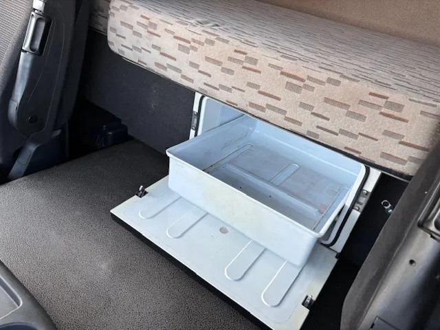 Sattelzugmaschine DAF CF 440 tractor head tipper hydraulics MOT 8-5-2026: das Bild 17 Sattelzugmaschine DAF CF 440 tractor head tipper hydraulics MOT 8-5-2026: das Bild 17