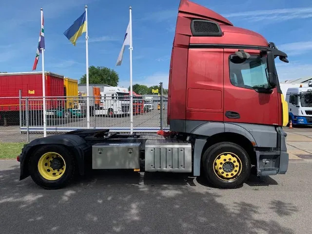 Mercedes-Benz Actros 1840 Euro 6 streamspace APK 18-12-2025 - Sattelzugmaschine: das Bild 4 Mercedes-Benz Actros 1840 Euro 6 streamspace APK 18-12-2025 - Sattelzugmaschine: das Bild 4