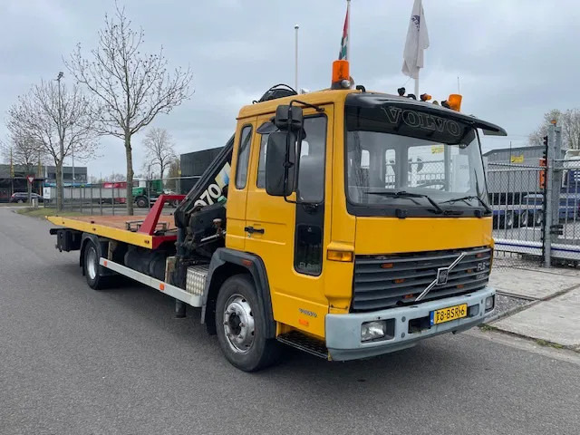 Volvo FL 611 Bergingstruck Recoverytruck Hiab kraan 070 Laadbak afschuifbaar lepel transport tweede auto - Autotransporter LKW, Autokran: das Bild 3 Volvo FL 611 Bergingstruck Recoverytruck Hiab kraan 070 Laadbak afschuifbaar lepel transport tweede auto - Autotransporter LKW, Autokran: das Bild 3