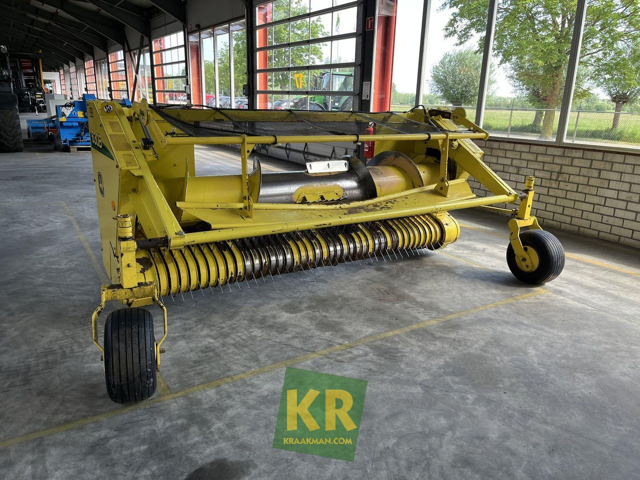 630B John Deere - Ernteforsatz für Häcksler: das Bild 1 630B John Deere - Ernteforsatz für Häcksler: das Bild 1
