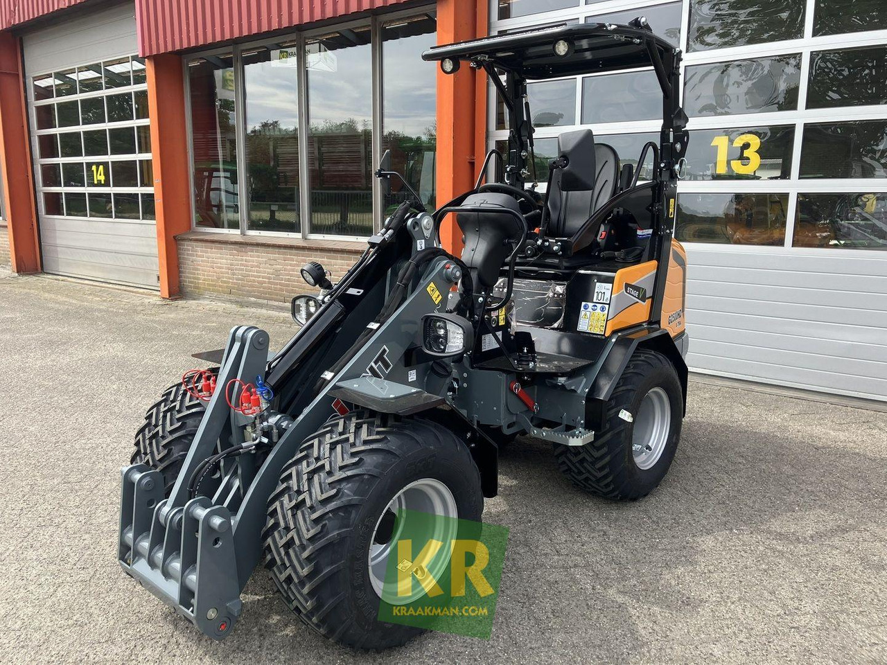 Giant G2500 X-tra HD - Hoflader: das Bild 1 Giant G2500 X-tra HD - Hoflader: das Bild 1