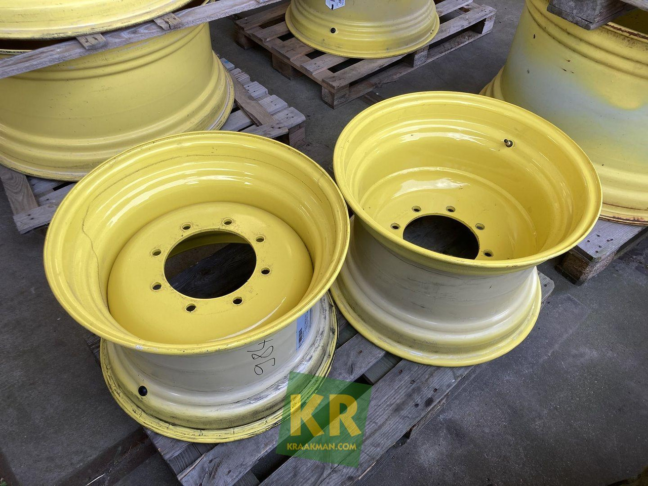 John Deere 16 X 24 velg - Felge für Landmaschine: das Bild 2 John Deere 16 X 24 velg - Felge für Landmaschine: das Bild 2