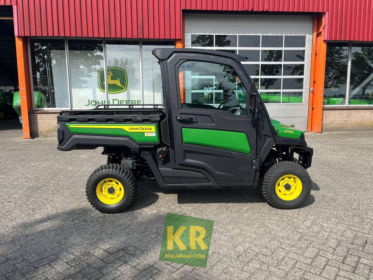 John Deere XUV 875M - Quad: das Bild 1 John Deere XUV 875M - Quad: das Bild 1